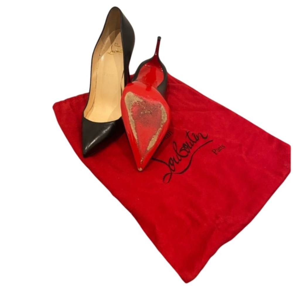 Christian Louboutin Pigalle Follies ❤️Size 40❤️ pre-owned in very good condition